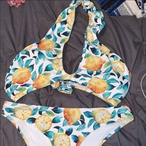 Cupshe bikini with lemons on it!